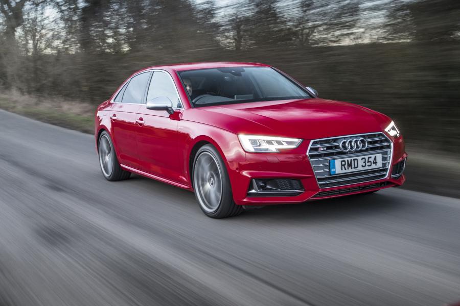  Audi S4 Sedan (B9) 2017 года  (UK) (фото 5 из 7)